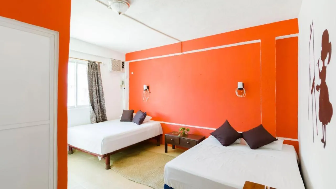 Weary Traveler Hostel Tulum 0*,