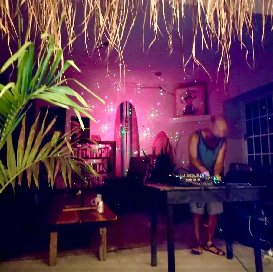 Weary Traveler Hostel Tulum